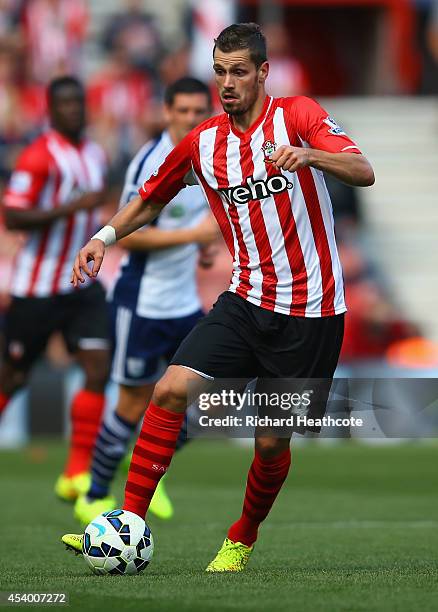 Morgan Schneiderlin of Southampton on the ball during the Barclays Premier League match between Southampton and West Bromwich Albion at St Mary's...