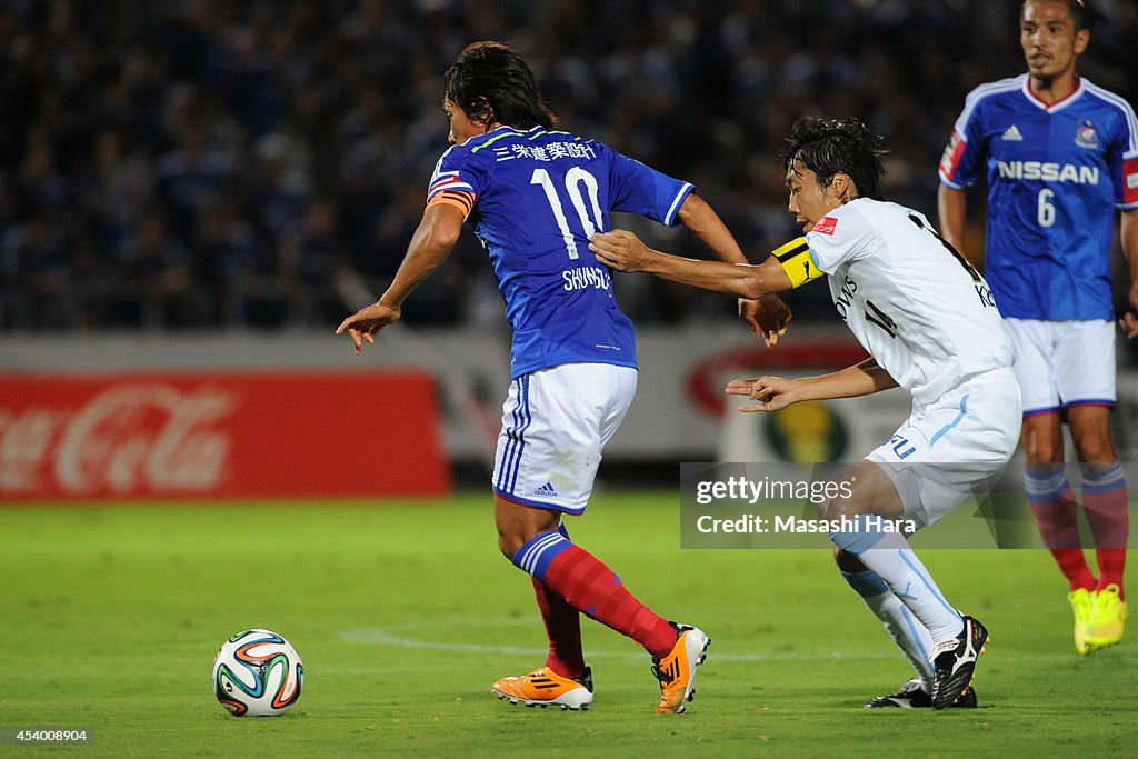 Yokohama F.Marinos v Kawasaki Frontale - J.League 2014