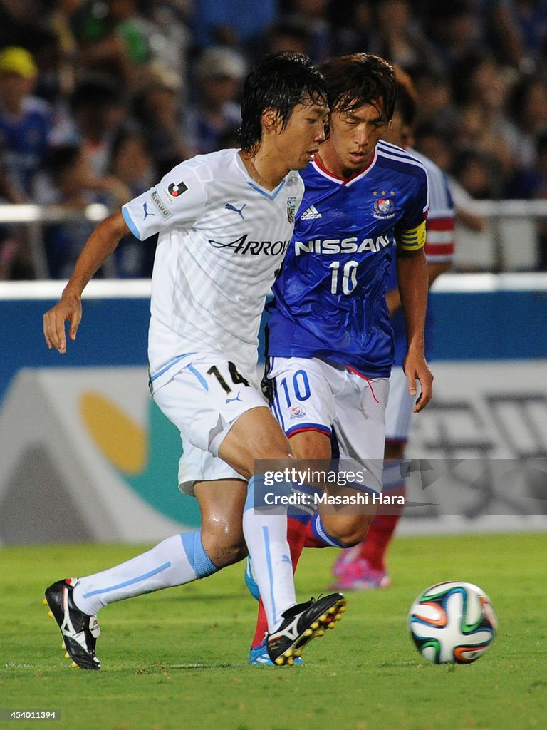 Yokohama F.Marinos v Kawasaki Frontale - J.League 2014