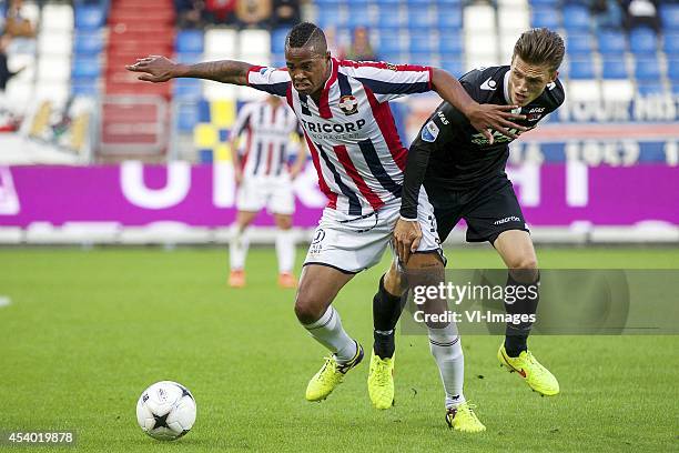 Charlton Vicento of Willem II, Jeffrey Gouweleeuw of AZ during the Dutch Eredivisie match between Willem II and AZ at the Koning Willem II stadium on...