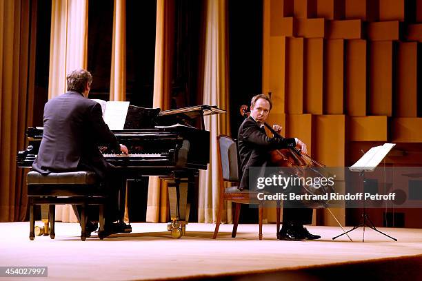 Musicians Boris Berezovski and Henri Demarquette performing at the celebration of 26 Years of Russian French Friendship by the 'Association of the...