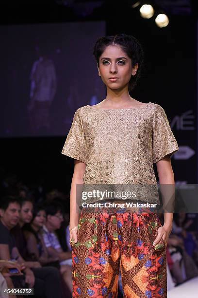 Model showcases designs by Soup by Sougat Paul during day 4 of Lakme Fashion Week Winter/Festive 2014 at The Palladium Hotel on August 23, 2014 in...