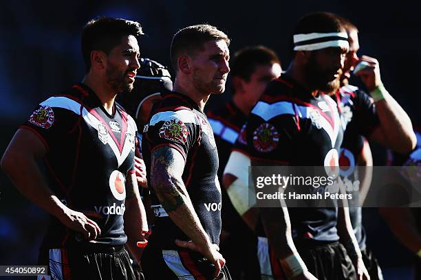 Sam Tomkins and Shaun Johnson of the Warriors look on during the round 24 NRL match between the New Zealand Warriors and the Sydney Roosters at Mt...