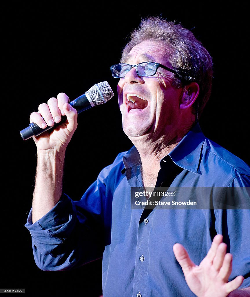 Huey Lewis At Route 66 Casino's Legends Theater