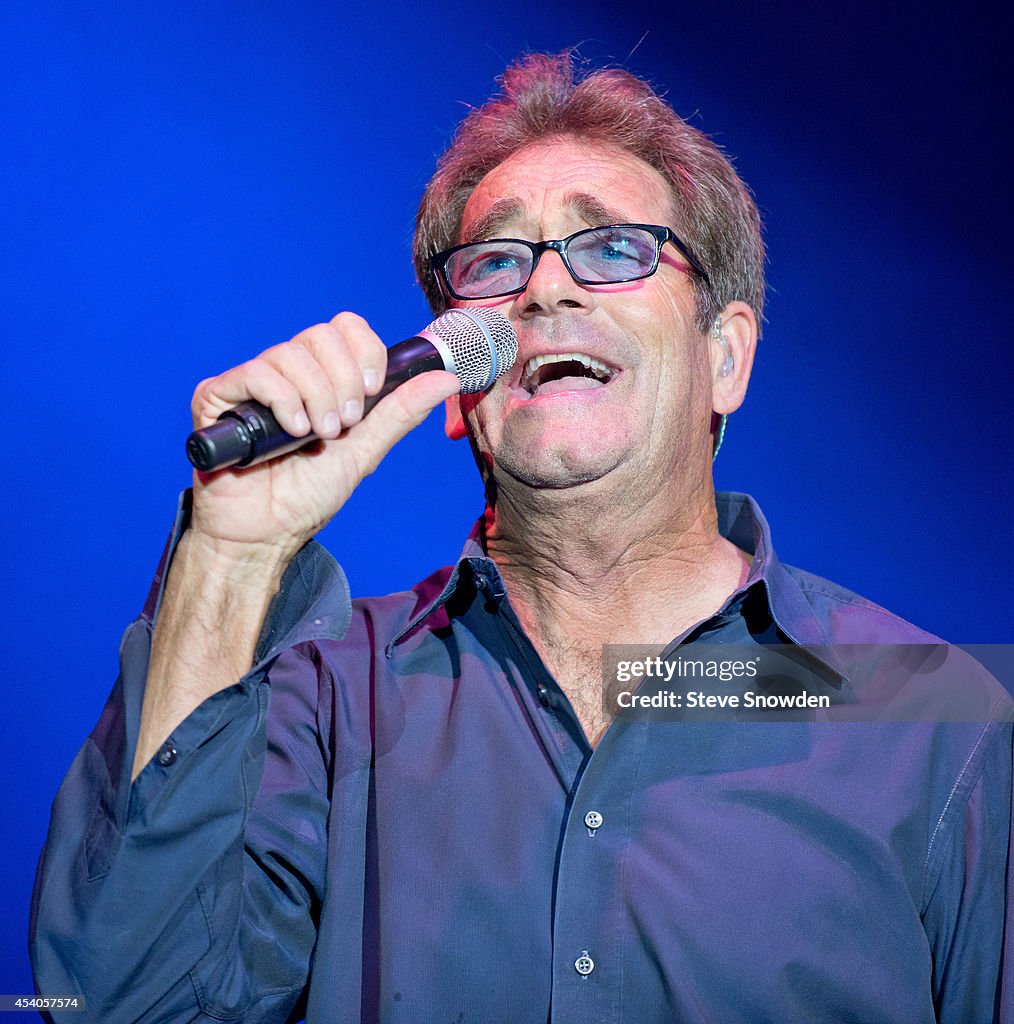 Huey Lewis At Route 66 Casino's Legends Theater