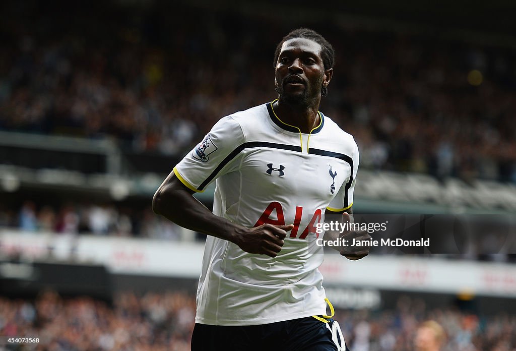 Tottenham Hotspur v Queens Park Rangers - Premier League