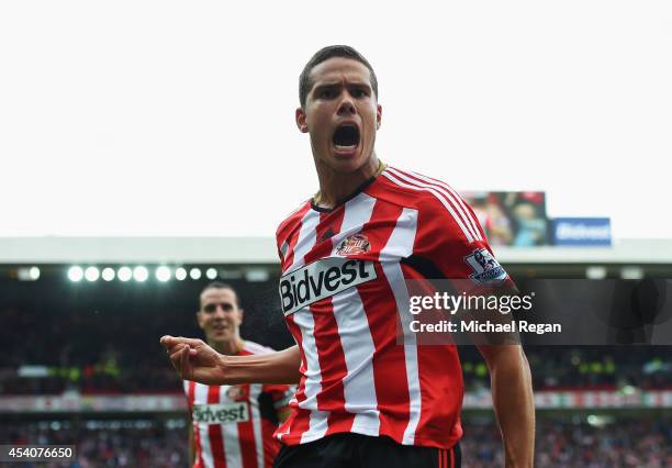 Jack Rodwell of Sunderland celebrates scoring his goal during the Barclays Premier League match between Sunderland and Manchester United at Stadium...