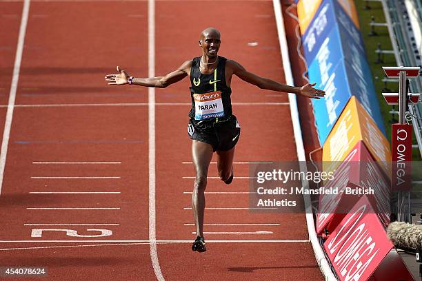 Mo Farah of Great Britain comes in to win the Men's 2 Mile race during the Sainsbury's Birmingham Grand Prix Diamond League event at Alexander...