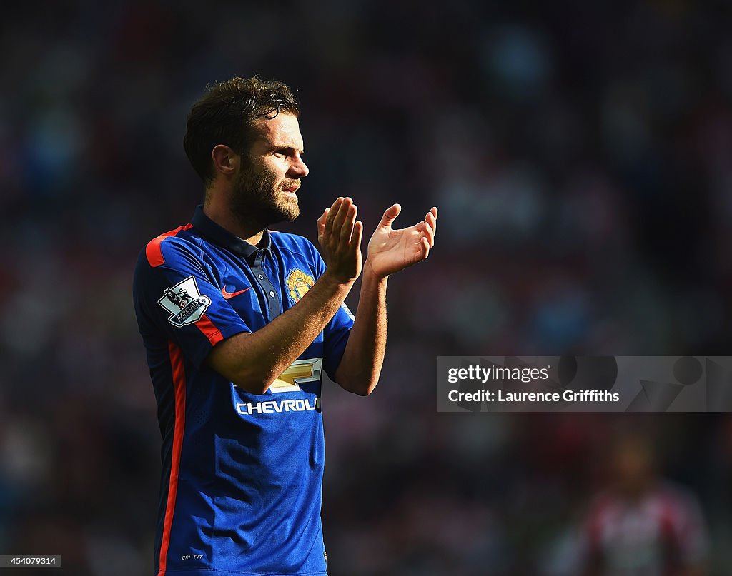 Sunderland v Manchester United - Premier League