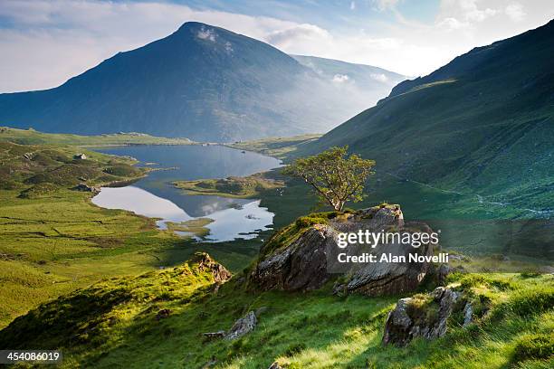 cwm idwal, snowdonia, north wales - snowdonia - fotografias e filmes do acervo