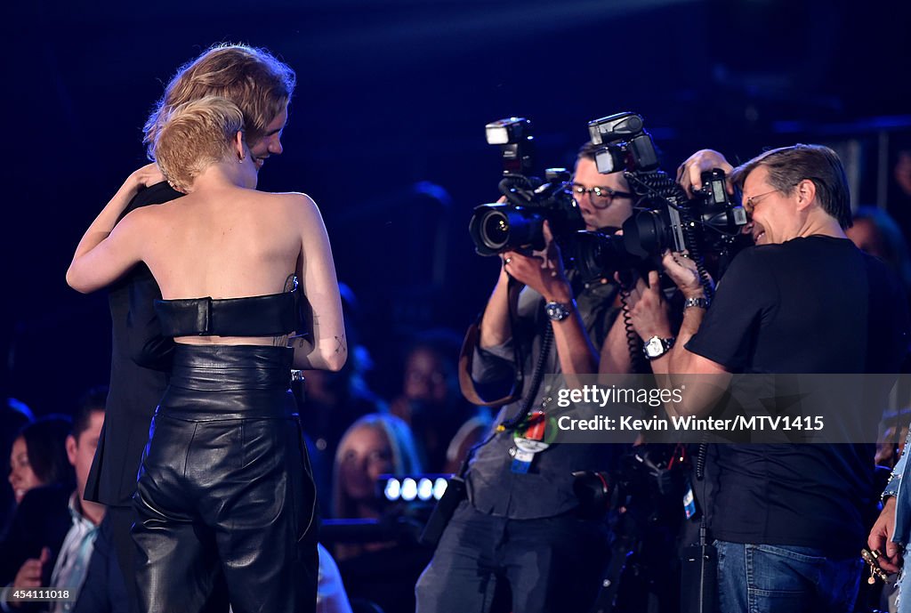 2014 MTV Video Music Awards - Roaming Show