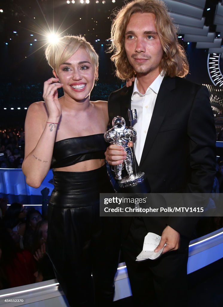 2014 MTV Video Music Awards - Backstage And Audience
