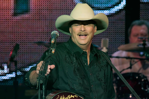 Alan Jackson performs at Caesars Atlantic City on August 24, 2014 in Atlantic City, New Jersey.