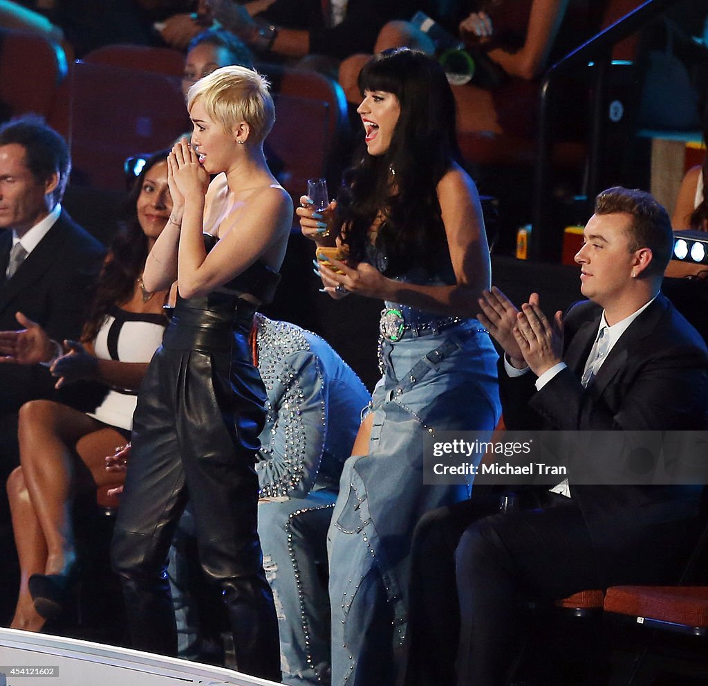 2014 MTV Video Music Awards - Fixed Show