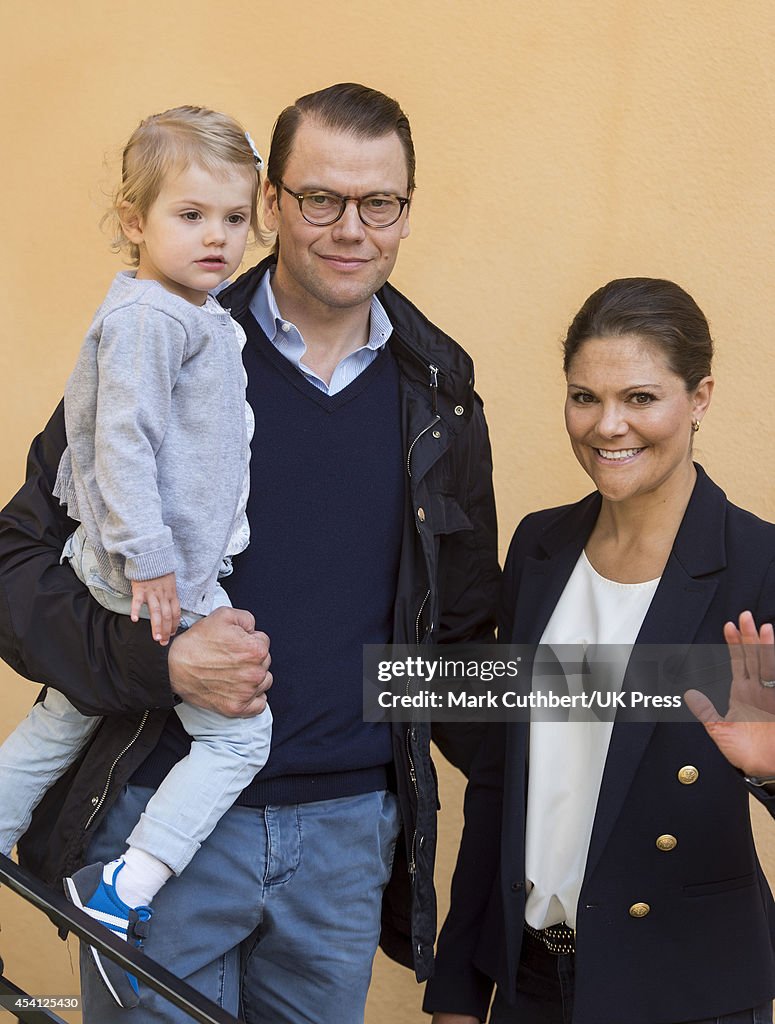 Princess Estelle Of Sweden Begins Pre School - Photocall