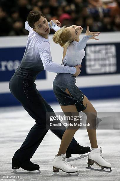 Ekaterina Bobrova and Dimitri Soloviev of Russia compete in the Ice Dance Free Dance Final during day three of the ISU Grand Prix of Figure Skating...