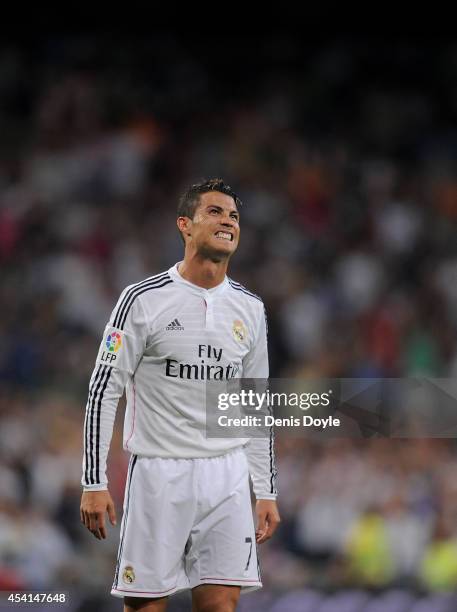 Cristiano Ronaldo of Real Madrid celebrates after scoring Real's 2nd goal during the La liga match between Real Madrid CF and Cordoba CF at Estadio...