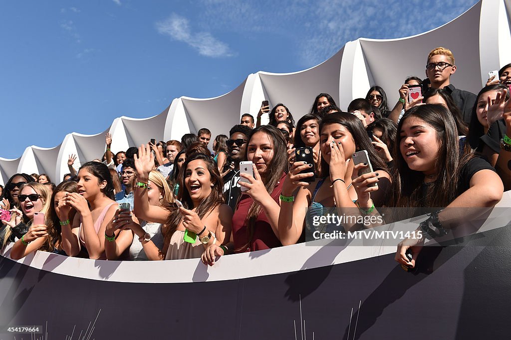 2014 MTV Video Music Awards - Red Carpet