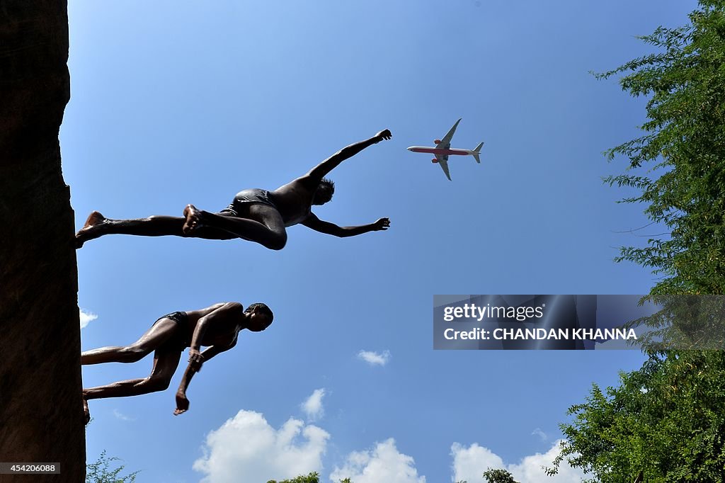 INDIA-SOCIETY-CHILDREN