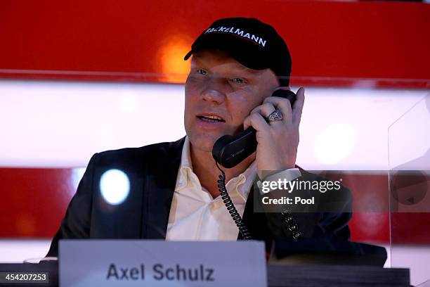 Axel Shultz Axel Schulz Photos and Premium High Res Pictures - Getty Images