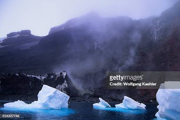 South Sandwich Islands, Bellingshausen Island, View Of Volcanic Fissures, Steaming, Icebergs.