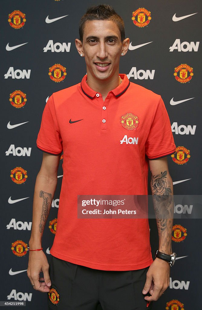 Manchester United Unveil Record Signing Angel di Maria