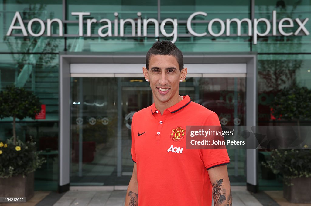 Manchester United Unveil Record Signing Angel di Maria