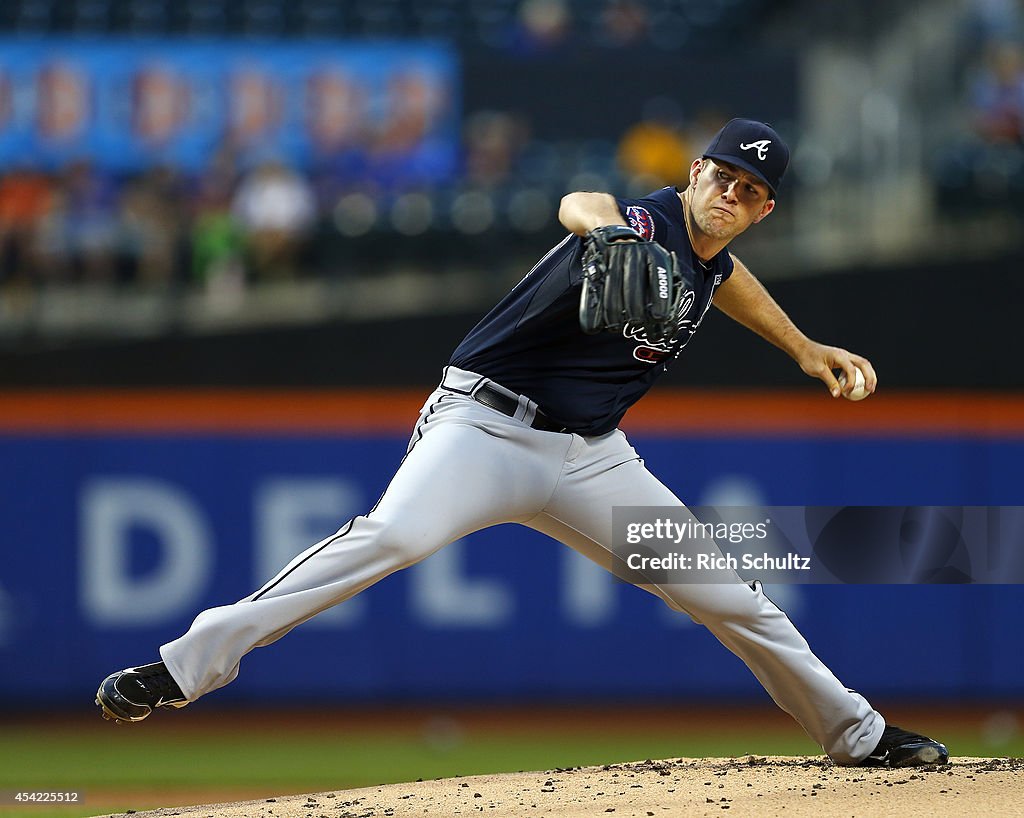 Atlanta Braves v New York Mets