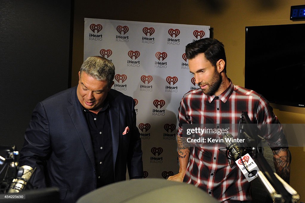 Elvis Duran Hosts iHeartRadio Album Release Party With Maroon 5 LIVE On The CW