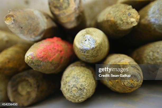 Shells In War 255 Battle Of Metz Stock Photos, High-Res Pictures, and Images - Getty ...
