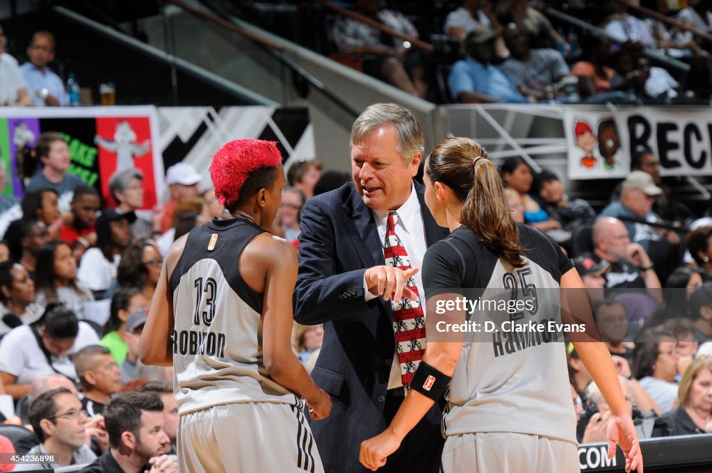 Minnesota Lynx v San Antonio Stars