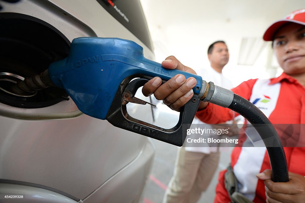 PT Pertamina Gas Station As Indonesia Keeps Subsidized Fuel Volume For 2014 At 46M KL