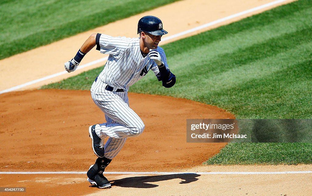 Chicago White Sox v New York Yankees