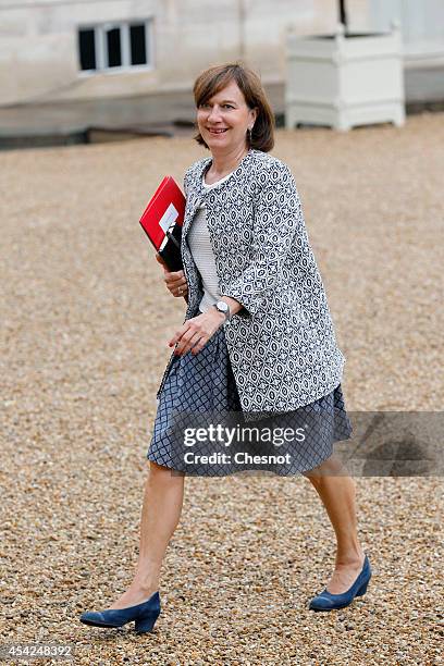 French Junior minister for Familly matters Laurence Rossignol arrives at the Elysee presidential palace for a weekly cabinet meeting on August 27,...