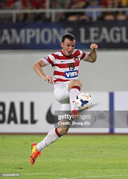 Mark Bridge of Western Sydney in action during the Asian Champions League Quarter Final match between the Western Sydney Wanderers and Guangzhou...