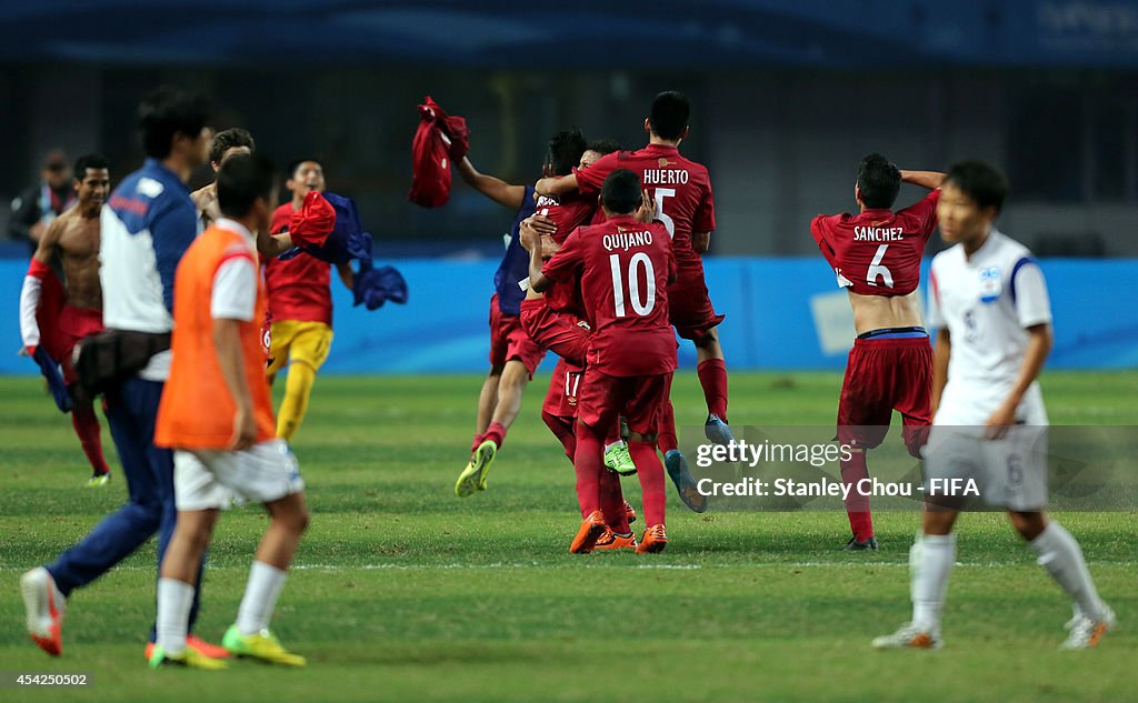 Peru v Korea - FIFA: Final Boys Summer Youth Olympic Football Tournament Nanjing 2014