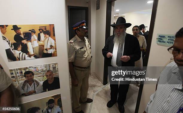Indian Rabbi Pictures and Photos - Getty Images