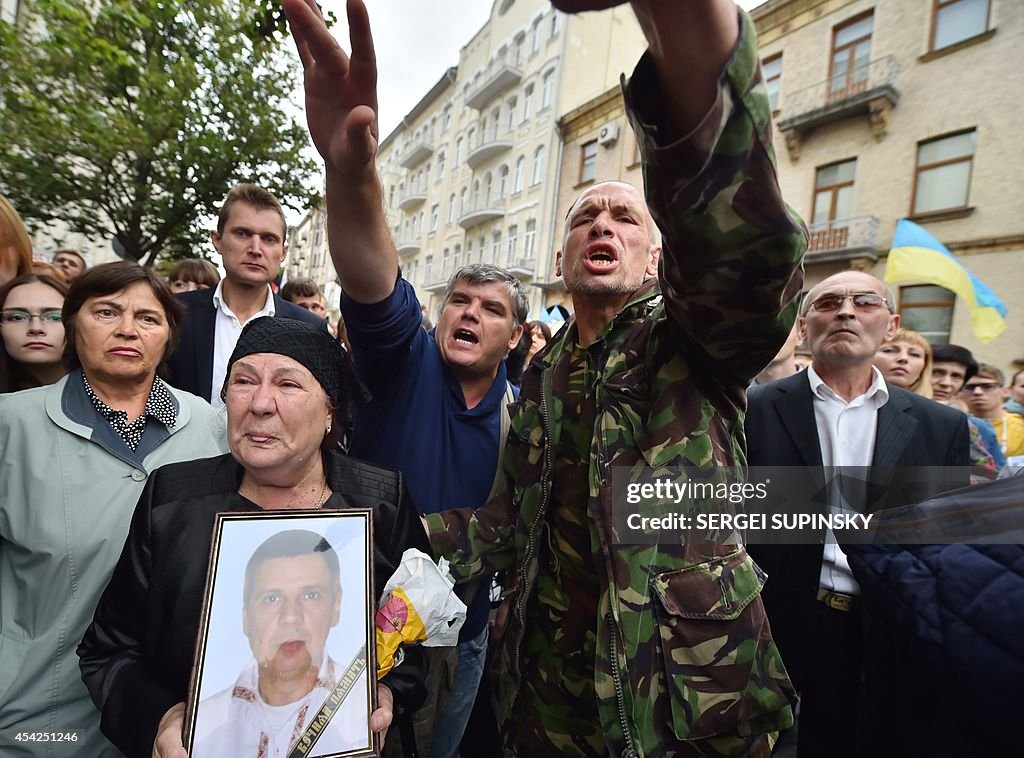 UKRAINE-RUSSIA-CRISIS-POLITICS-MILITARY-PROTEST