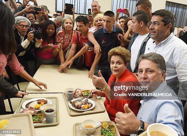 The presidential candidate for the Brazilian Workers' Party and current Brazilian President Dilma Rousseff has lunch with the candidate to governor...
