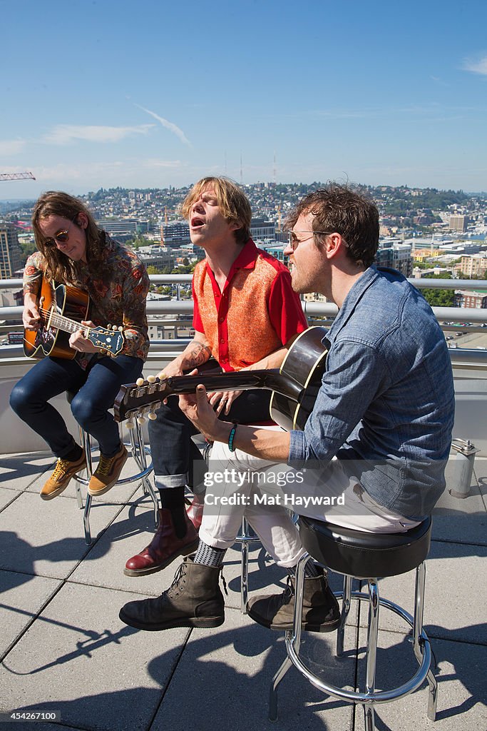 Cage The Elephant EndSession For 107.7 The End