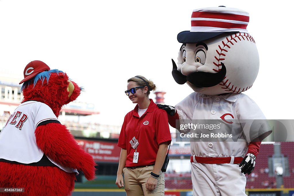 Chicago Cubs v Cincinnati Reds