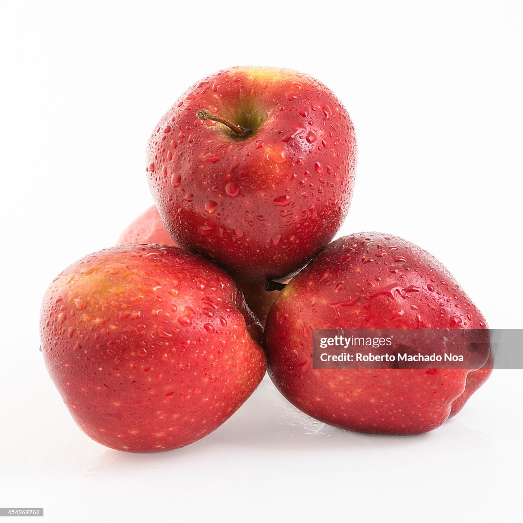 Pile of red delicious apples...