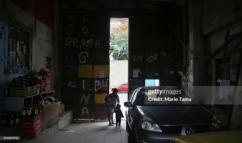 Abandoned Industrial Buildings In Rio's Port District Home To Many Families