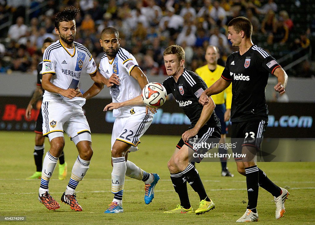 DC United v Los Angeles Galaxy