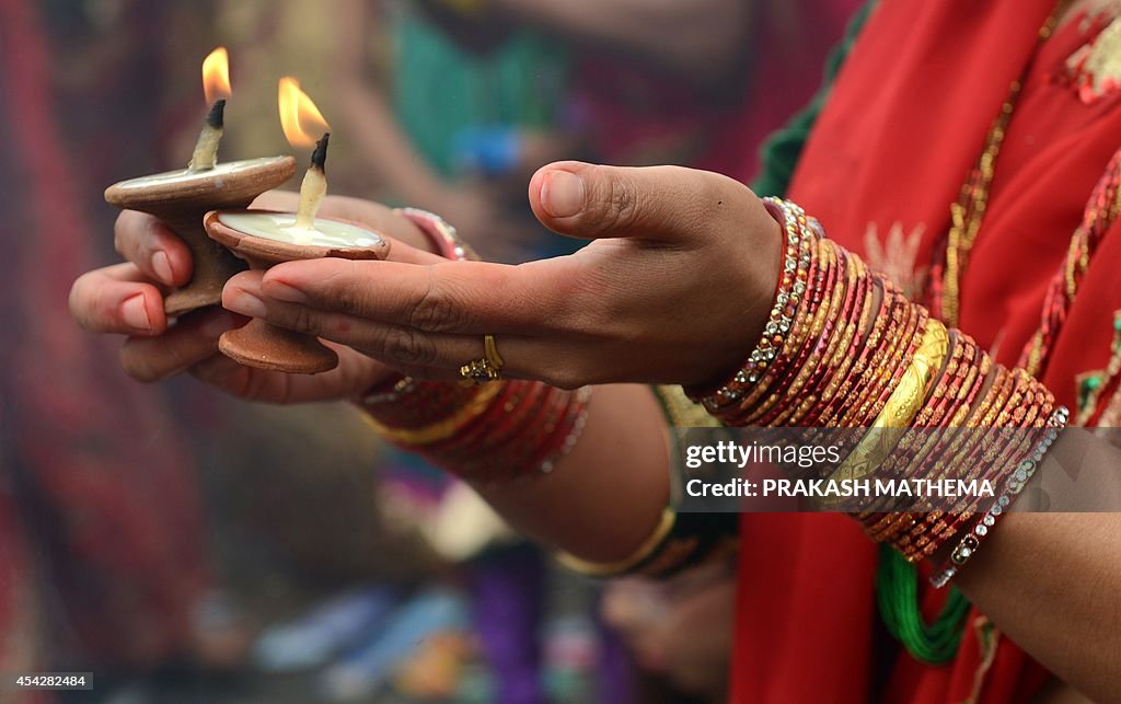 NEPAL-RELIGION-FESTIVAL-TEEJ