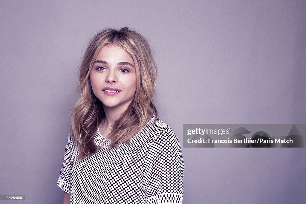 Chloe Grace Moretz, Paris Match Issue 3404, August 20, 2014