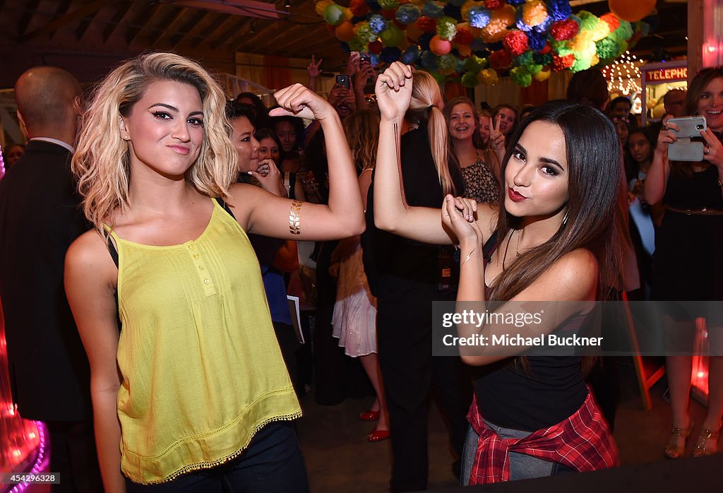 ARIZONA JEAN CO. Hosts VIP Event In Los Angeles With Tori Kelly And Becky G