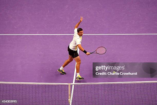 Patrick Rafter Backhand 153 Hand Pat Back Stock Photos, High-Res Pictures, and Images - Getty ...