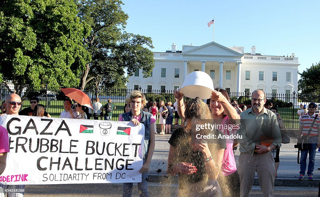 Rubble Bucket challenge in front of the White House in Washington