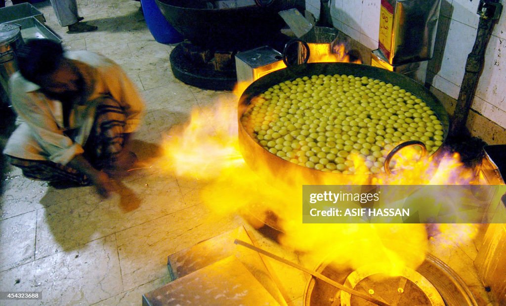 PAKISTAN-RELIGION-EID-PREPARATION